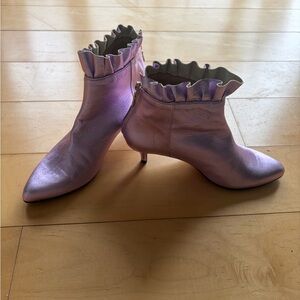 Emma Go Elegant Metallic Lavender Ankle Leather Boots
